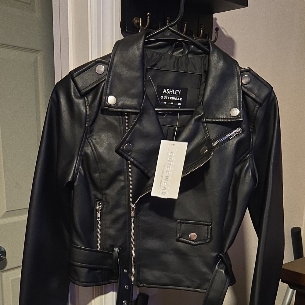 Ashley By 26 International Sleek Black Leather Jacket